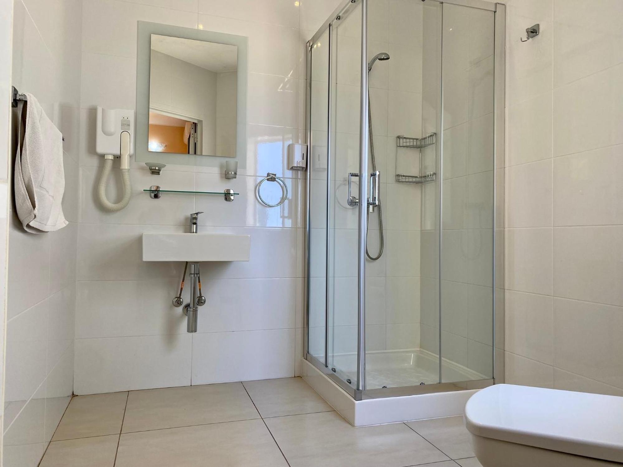 Отель Malta Paradise Central Accomodation Сент Джулианс Экстерьер фото